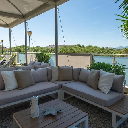 Capitol קאטוליקה